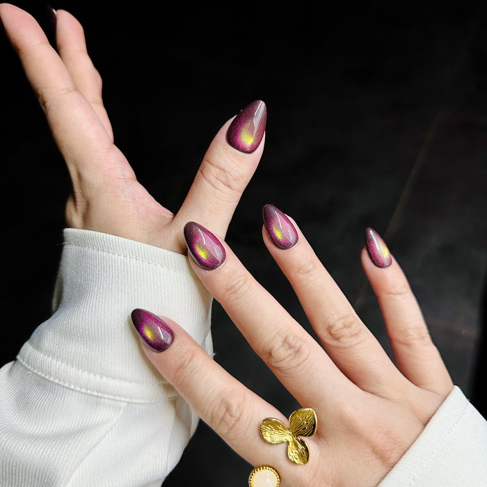 Wicked Green — hand-painted press-on nails