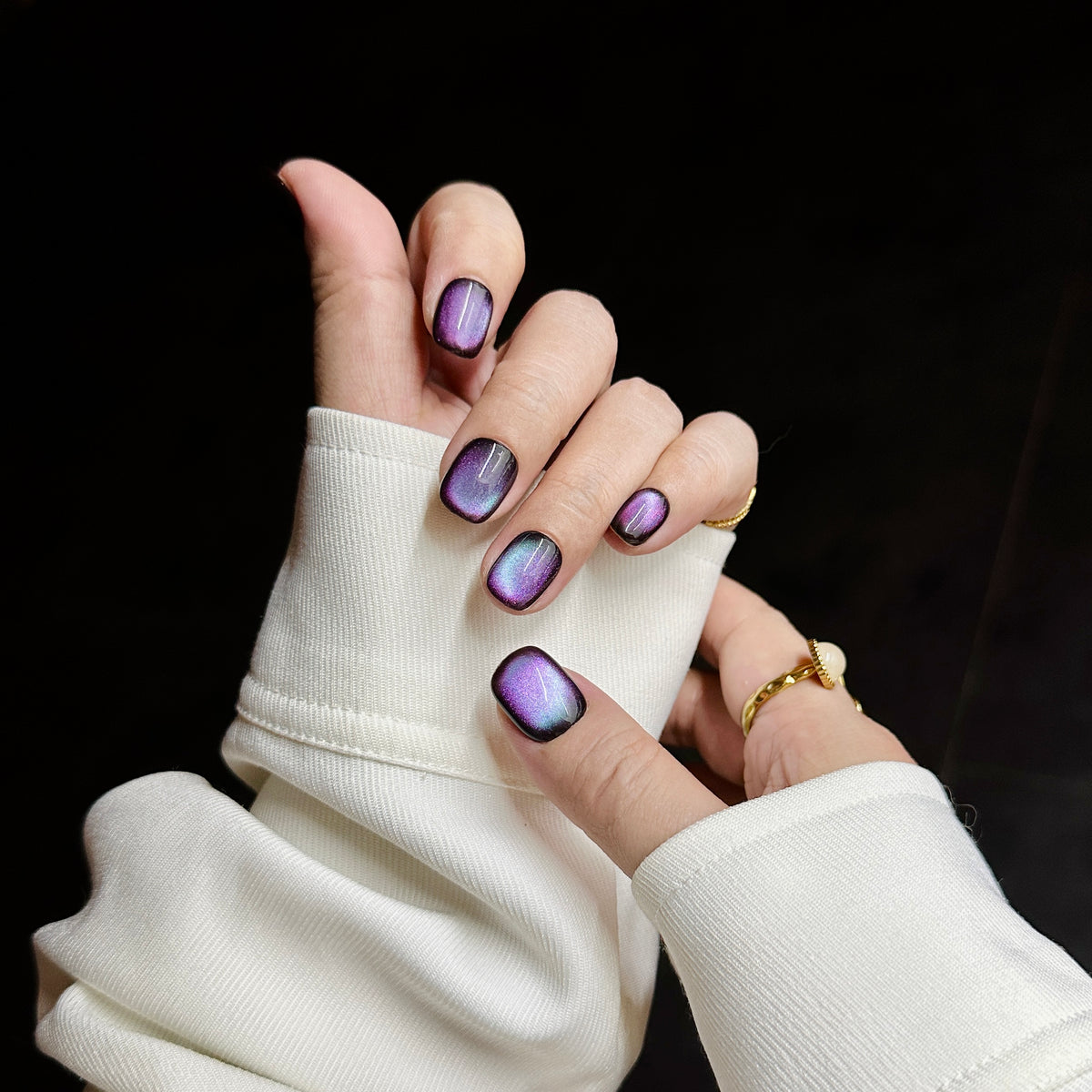 Electric Violet