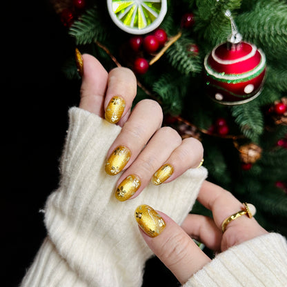 Gilded Noël