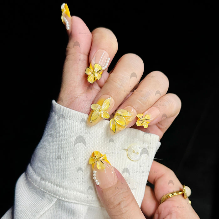 Hello, Sunshine! — hand-painted press-on nails